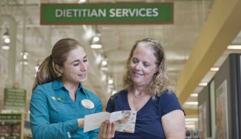 In-store Dietitian Jamie Stolarz