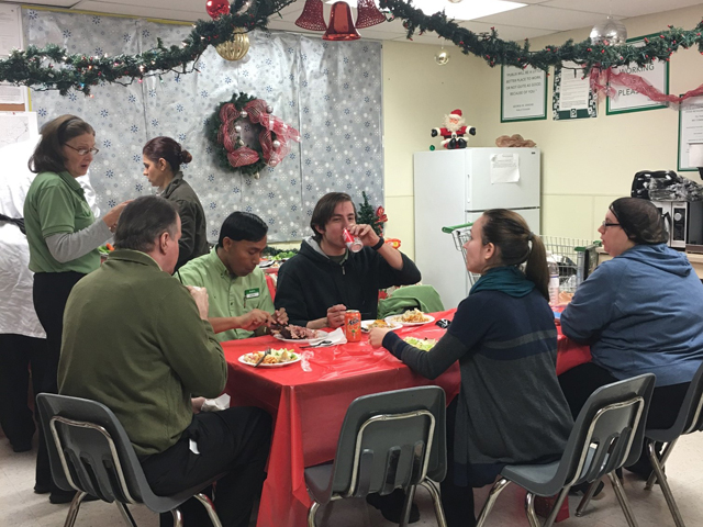 Holiday potluck 4