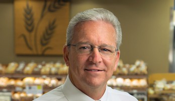 Mr. Bob Beechtel, Miami Division VP Head shot image in Publix bakery